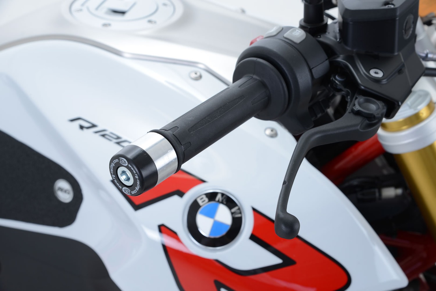 R&G Racing Bar End Sliders for the BMW R 1200 R '15-'21 / F 750 GS/F 900 R '20-'22 R&G Racing Bar End Sliders for the BMW R 1200 R '15-'21 / F 750 GS/F 900 R '20-'22